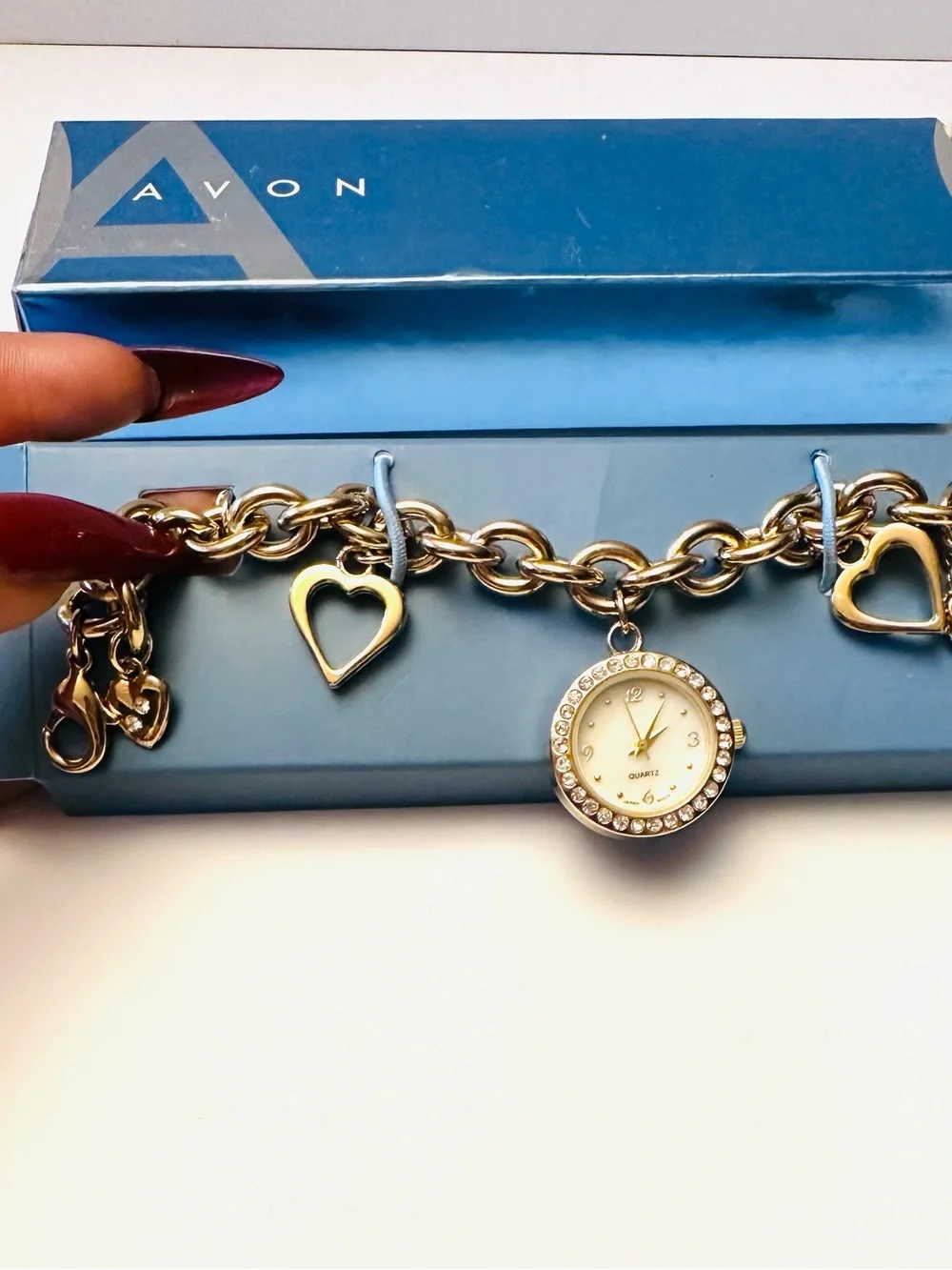 Vintage 2005 Y2K Charming Heart AVON Bracelet Watch NEW in BOX
